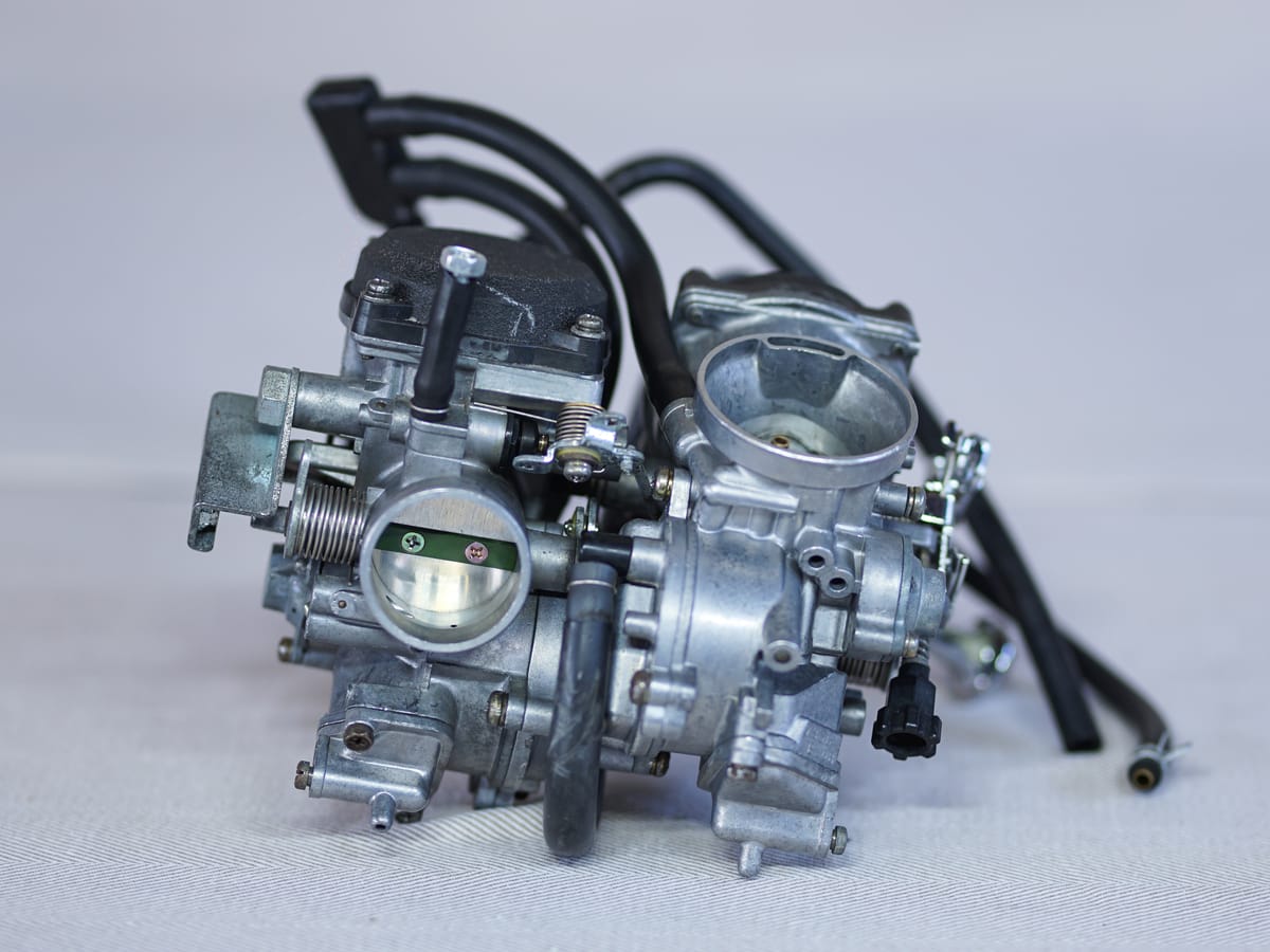 Motorcarburateur gereviseerd